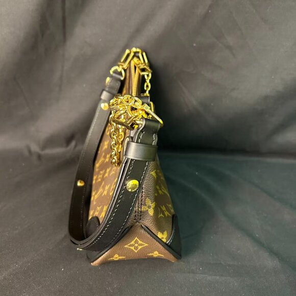 Louis Vuitton Boulogne Monogram Canvas Shoulder Bag — Black Trim, Like New - Picture 5 of 16